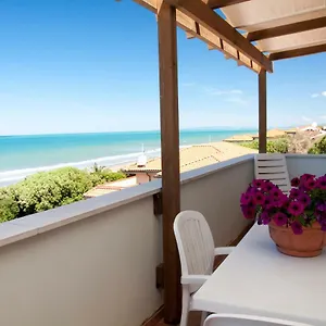 Clara Aparthotel San Vincenzo